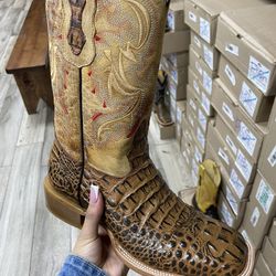 mens western boots