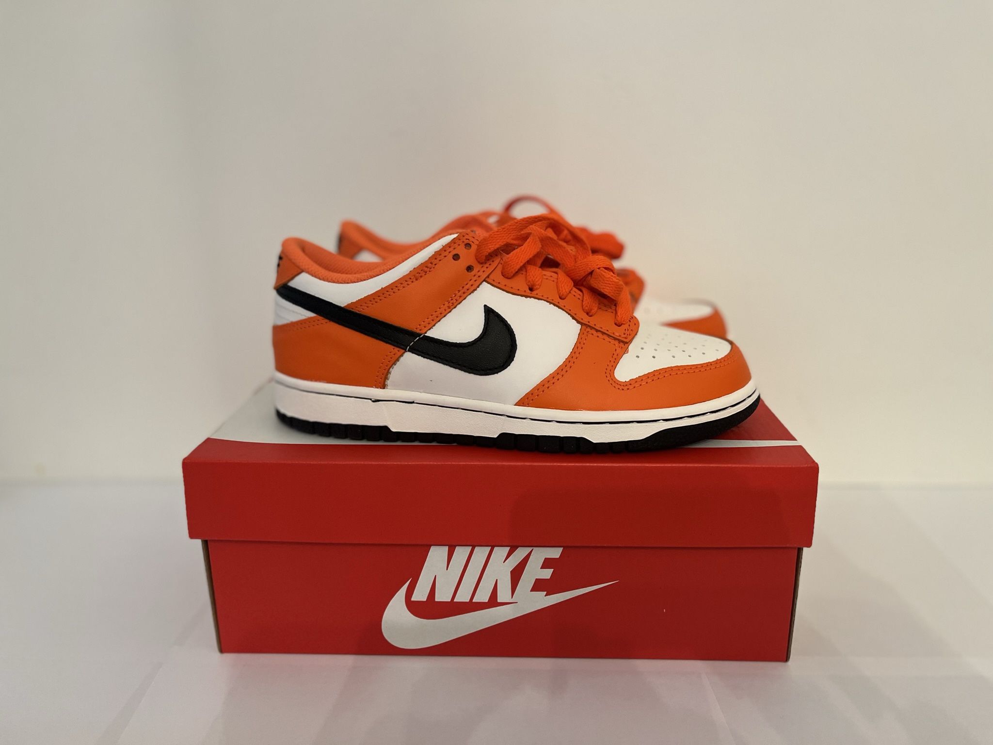 Size 6Y Nike Dunk Low Halloween Orange (2022) GS