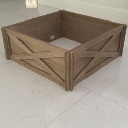 Wooden Christmas Tree Collar 23X23; Hides Christmas Tree Stand And Cords - Weston 33326 - Read Description