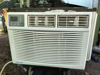 12,000 BTU window unit a/c