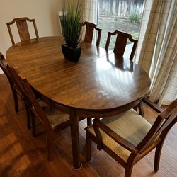 Vintage Wood Dining Table With 6 Chairs