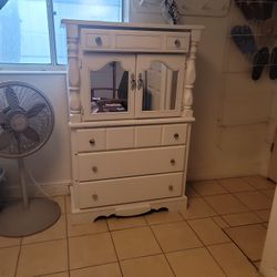 CHEST 2 doors w mirrors 37 W 56 high 