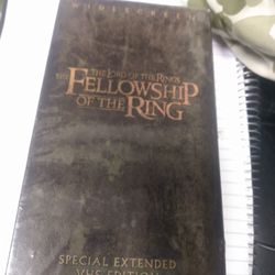 New Sealed Vintage Lord Of The Rings Fellowship Of The Ring Special Extended VHS Edition Widescreen