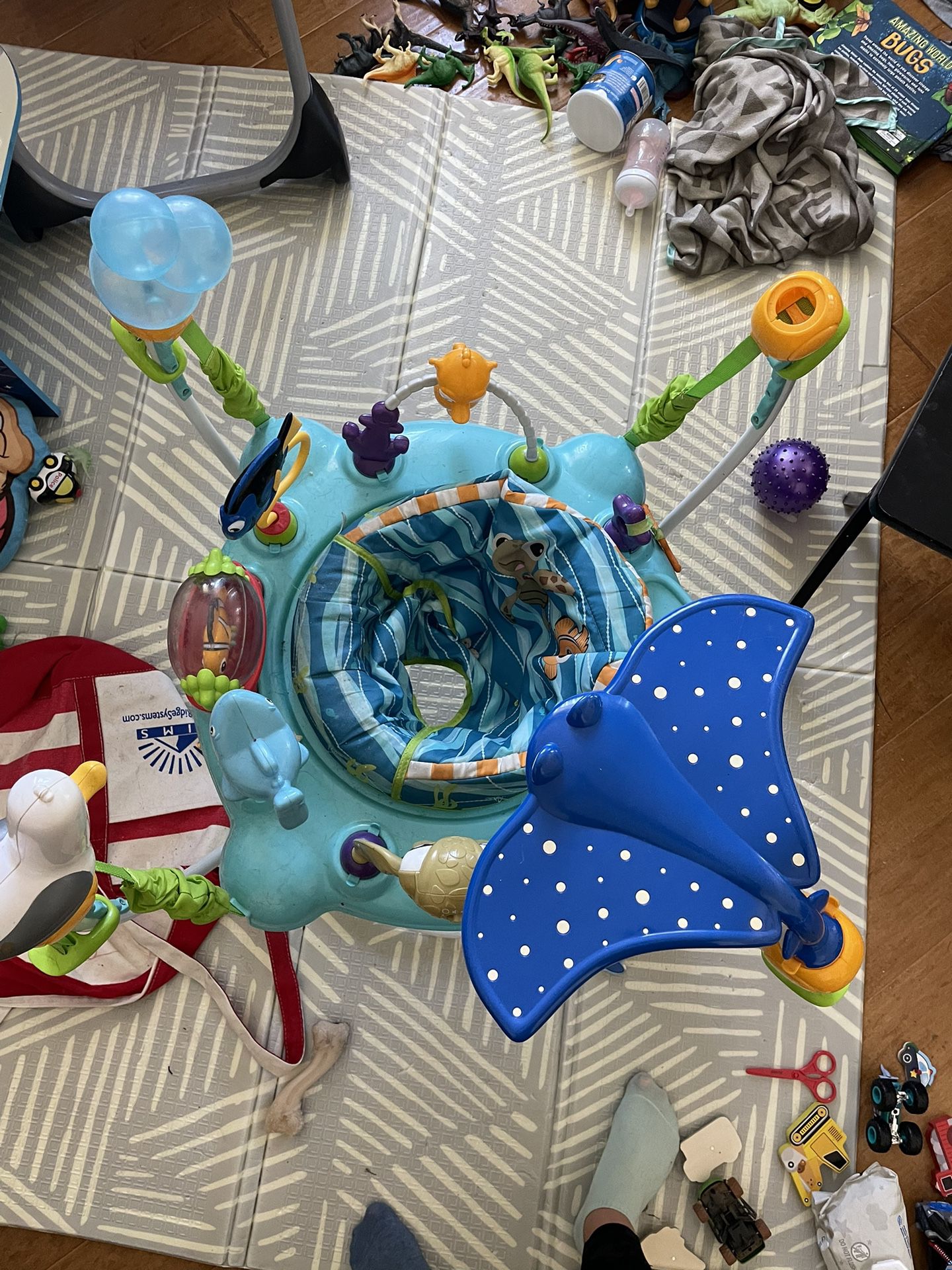Disney’s finding Nemo Baby Play Jumper