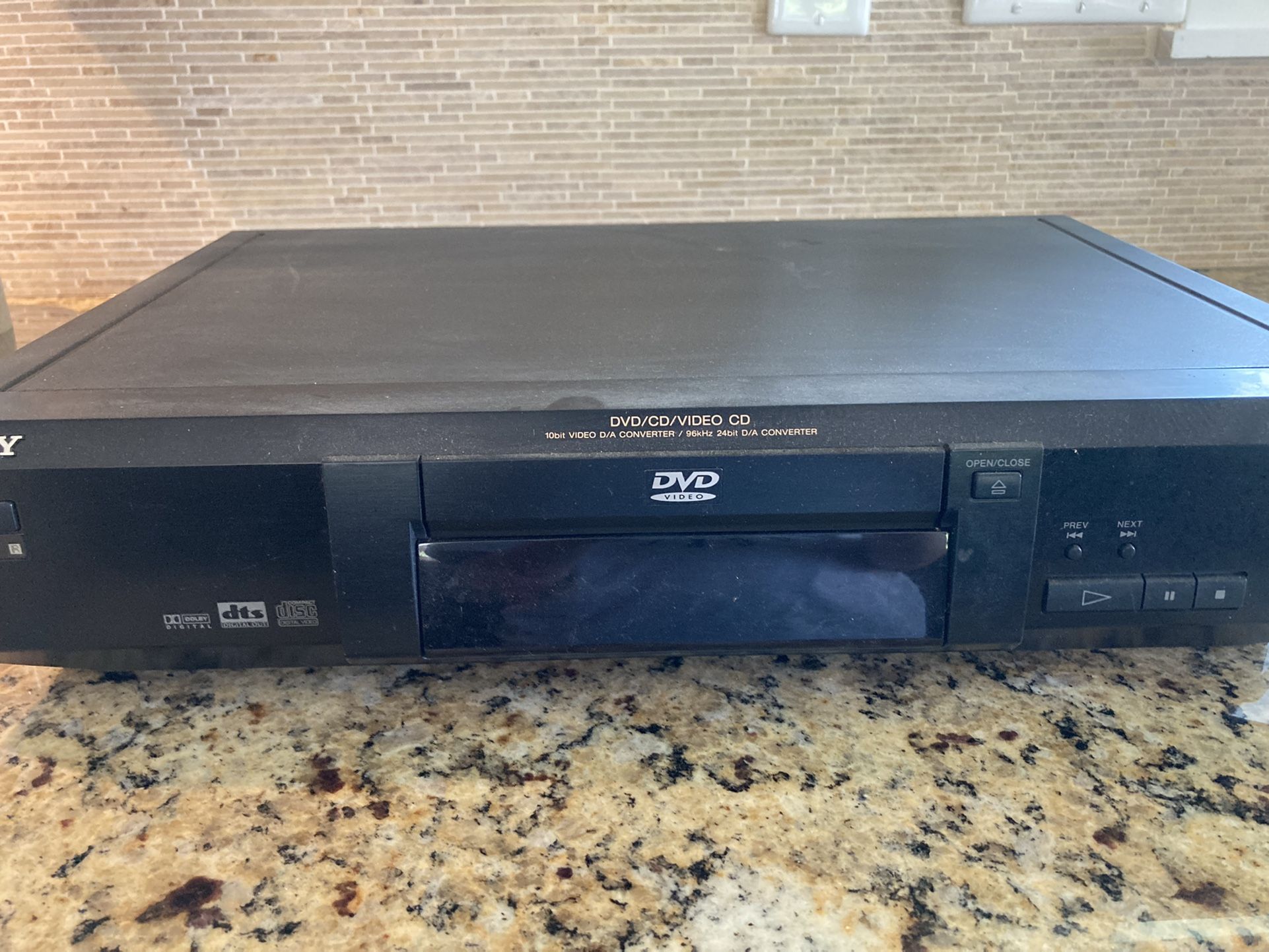 Sony DVD Player DVP-S330