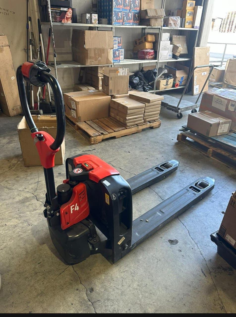Brand New Full Electric Pallet Jack