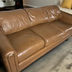 Comfy Emerson Leather Sofa