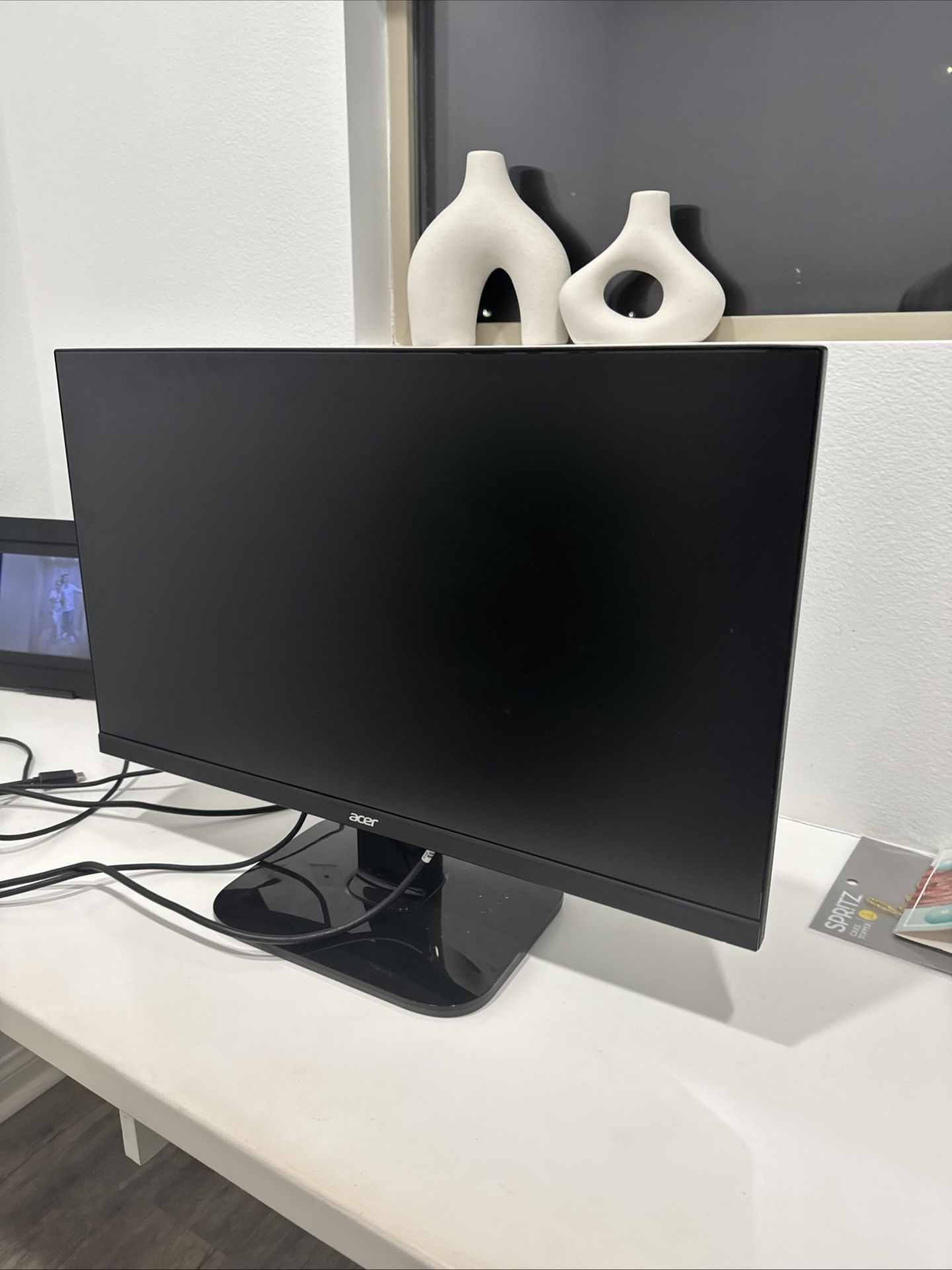 Acer monitor 27’ IPS