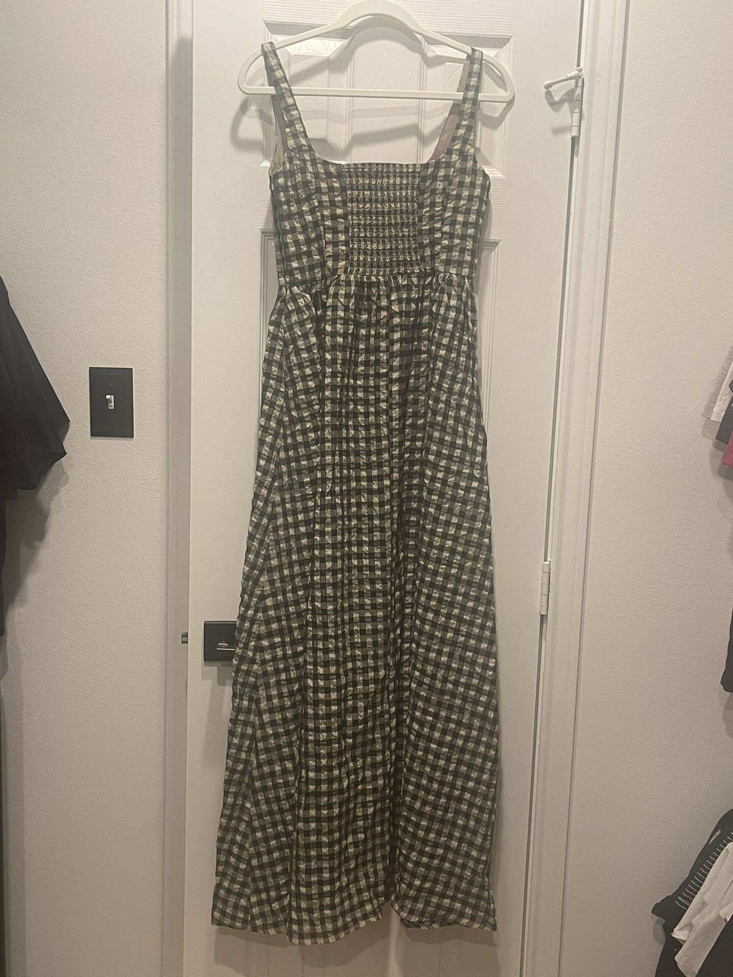 cartmel check maxi dress black / cream BLACK/CREAM for Sale in Katy, TX So many of you Princess polly dress Check pleat maxi dress SCHL002302_MC_XL Side Pockets:No, Thanks