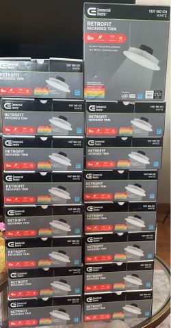 Commercial Electric Integrated LED 6-inch Retro Fit Ultra Slim Selectable Color Recessed Light, White - New