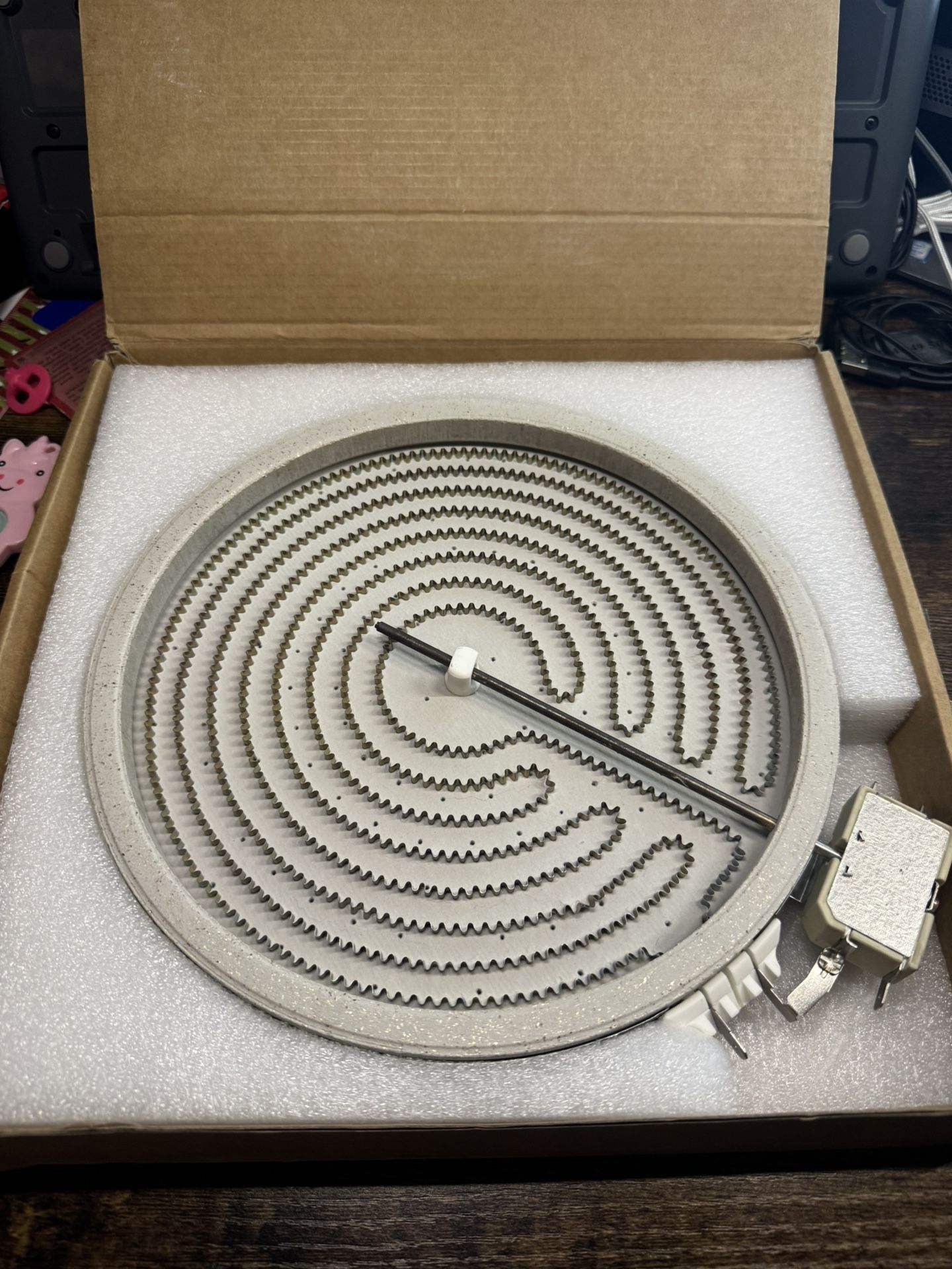 Ceramic Heater  2500W-240V 7722 Webo New opened box, never used  W11047722 8523692 W10248262 10” Single Radiant Surface Element Compatible with Whirlp