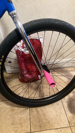 Throne wheel