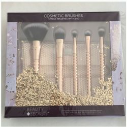 BEAUTY SECRETS COSMETIC BRUSHES WITH BAG