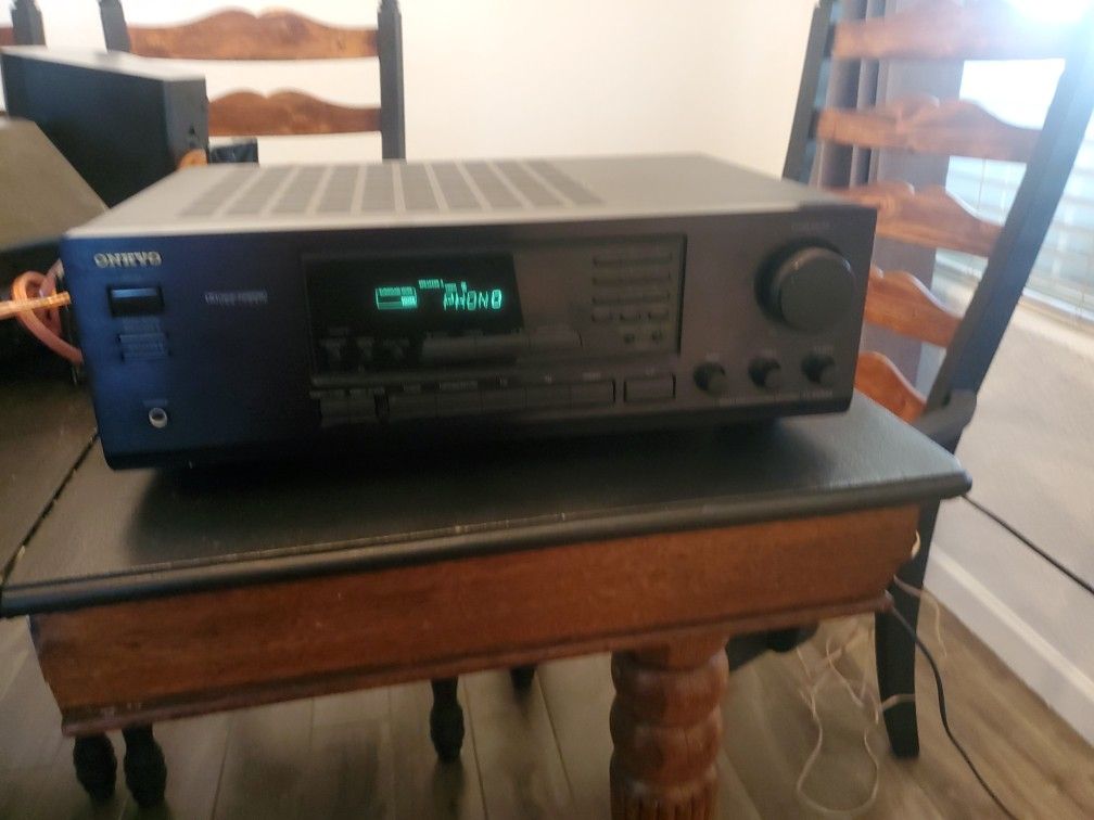 Onkyo Reciever