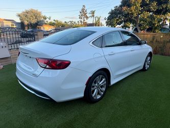 2015 Chrysler 200