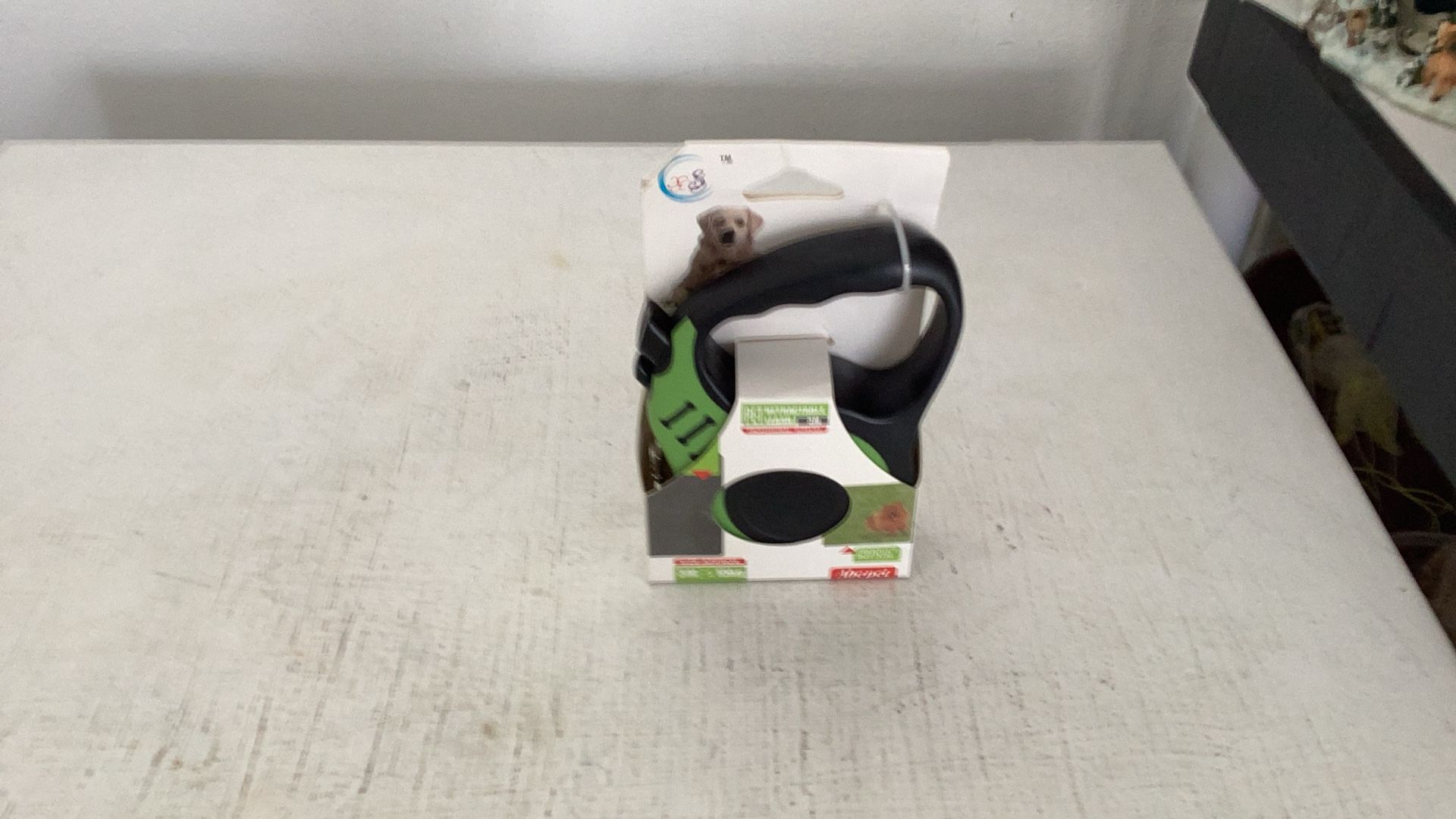 Brand New 3M Pet Retractable Leash