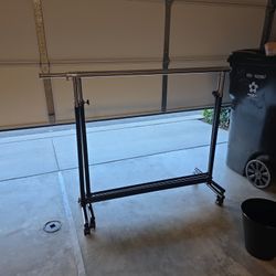 Free Portable Clothing Rack 