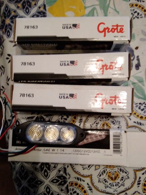 Flat Fit 3 Led Turn Signals. Grote