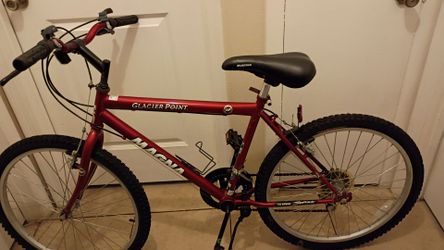 Men's mountain bike 12 https://offerup.com/redirect/?o=U1BELnRpcmVz 24" good condition