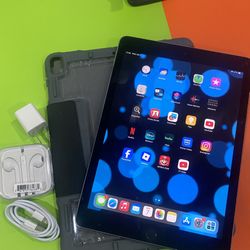 Apple iPad Air 2 – 16GB – 9.7” Retina – Touch ID – w/ Case & New Accessories