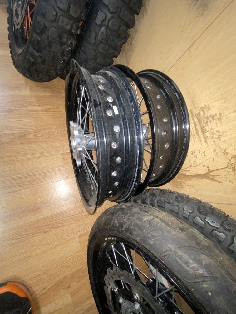 Super moto Wheels