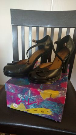 Black Rockabilly Platform Pumps