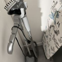 Clothes Streamer Pick Up Only!! 