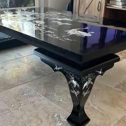 Chinese Chinoiserie Black Lacquer Low Coffee Table With Mother Of Pearl Details