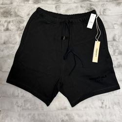 ESSENTIALS MENS BLACK SHORTS 