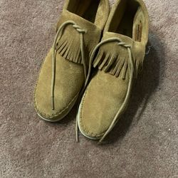 Minnetonka Light Brown Moccasin Size 8