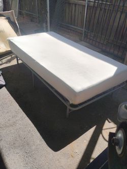 Used foldable bed for one person $ 65 good condition