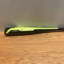 Axe Bat HyperWhip USSSA 30” 20 oz.