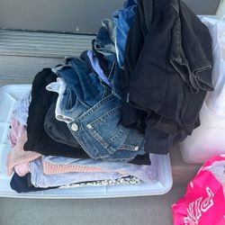 Free Maternity Clothes 