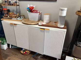 Buffet Table