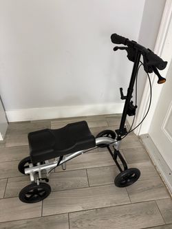 Nova Knee Walker