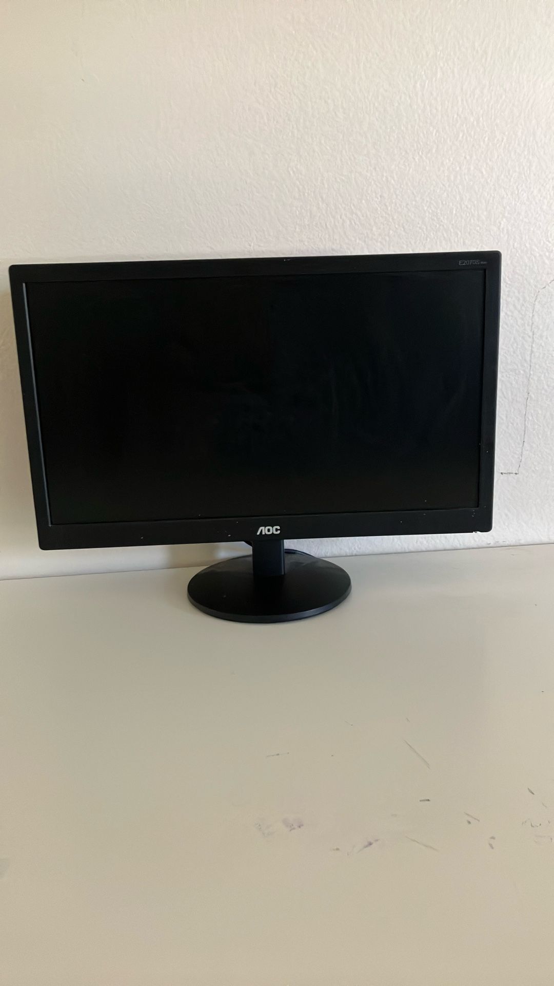 Small Computer Monitor