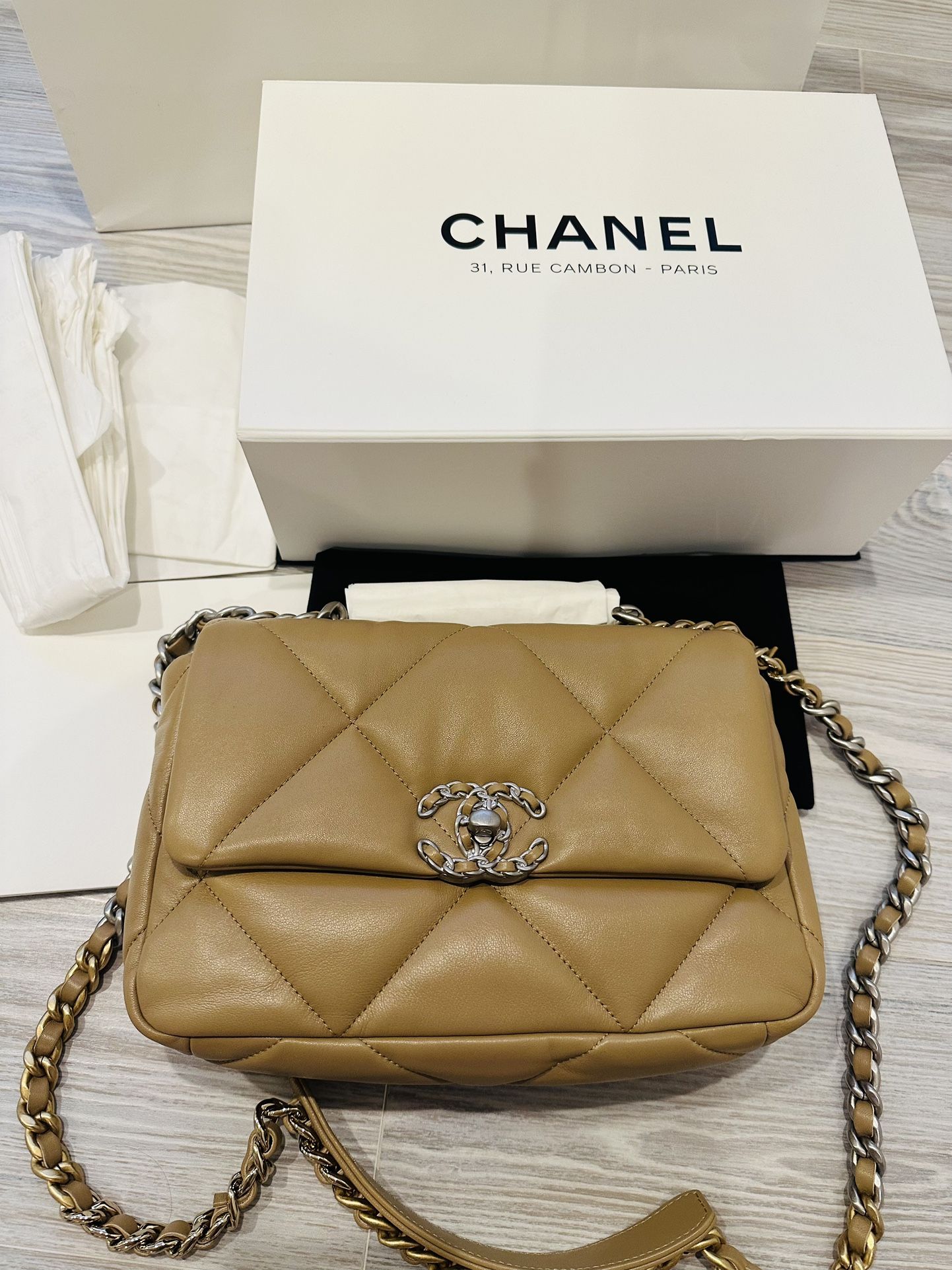 Chanel 19 beige lambskin CC chain crossbody bag small NEW WITH BOX