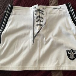 Vintage Woman's/juniors Raiders Skirt