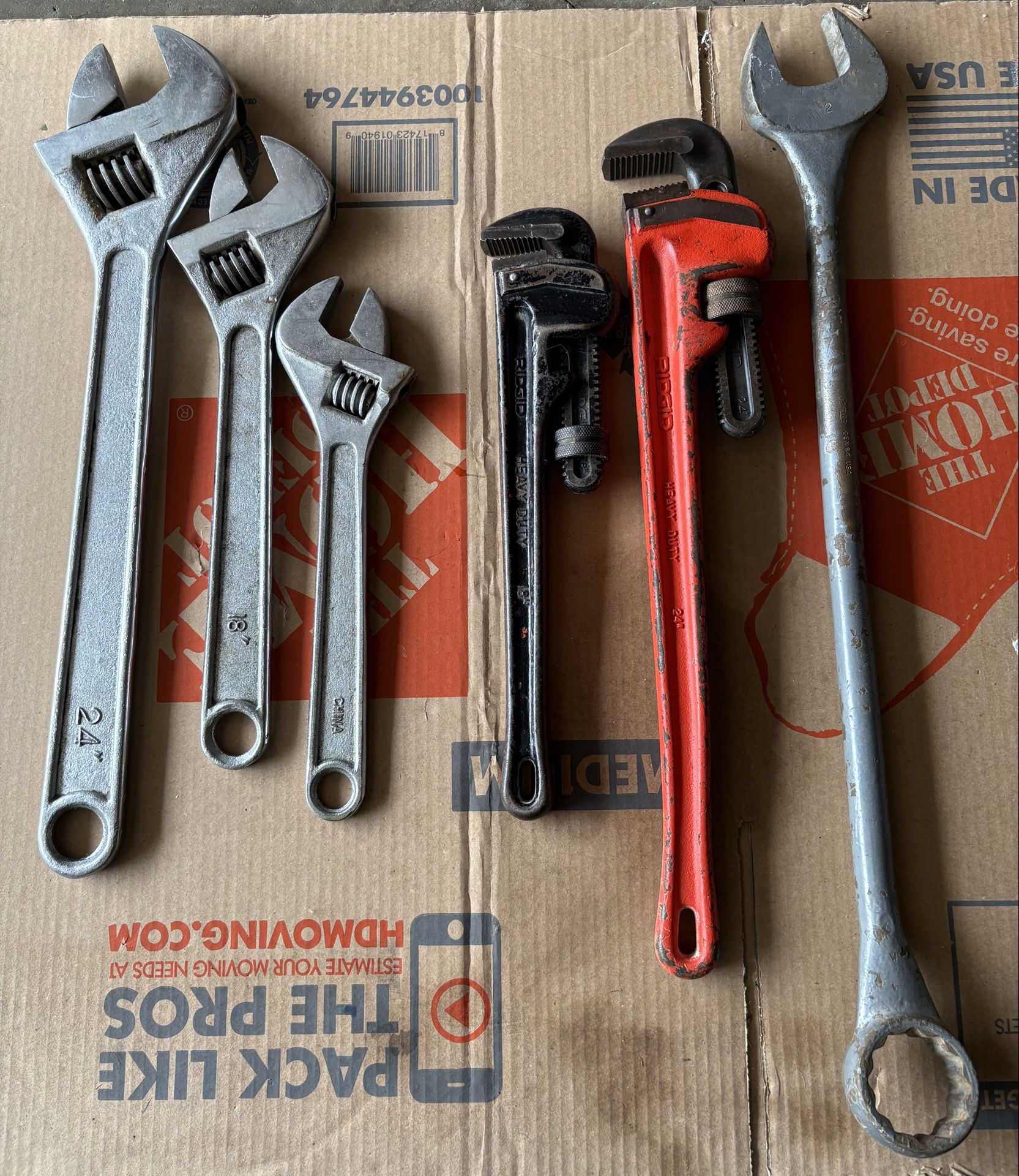 Tools Adjust. and pipe wrenches, tools