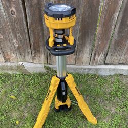 Dewalt Light