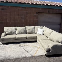 Modern Chenille Sectional Couch/Delivery Available