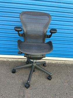 Herman miller Aeron’s office chairs B fully loaded