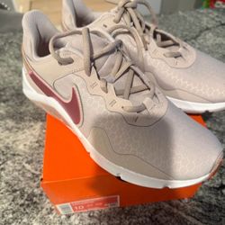 Brand New Pink Nike Legend Essential 2 Shoes