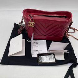 Authentic Chanel Gabrielle Hobo Small, Red