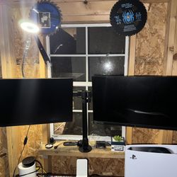 HP Monitor With Stand