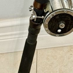 Penn 4/0 113 Reel, Penn 5’6” Standup Slammer Hvy Duty fishing Rod 🎣 