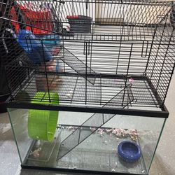 Hamster 🐹 Cage With Water Dispenser And Weel