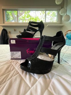 ✨ Fioni Black Sparkly Heels – Size 8.5 – Worn Twice ✨