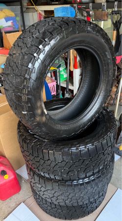 Falken wild peak Tires LT 305/55/20 10 ply