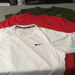 Nike Men's Dri Fit  3 Pack Bundle Green /White / Red Tee Size XL